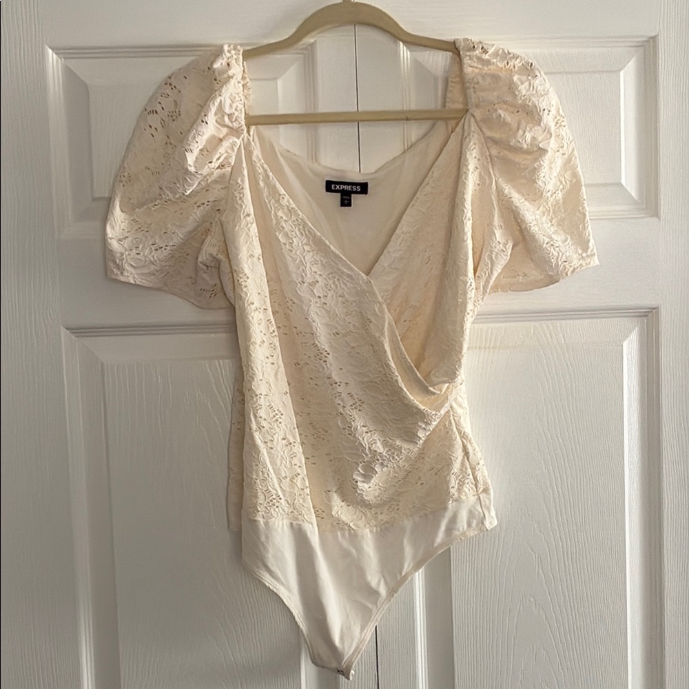 Express Cream Lace Puff-Sleeve Surplice Bodysuit